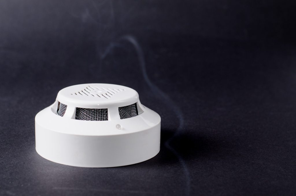 Smoke-alarm